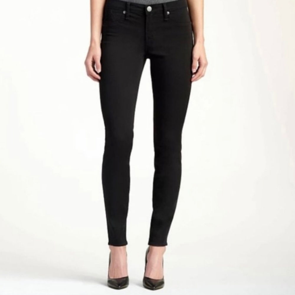 Rock & Republic Black Skinny Jeans